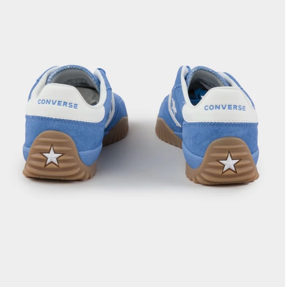 CONVERSE Run Star Trainer Womens Shoes - Picture 2 of 5